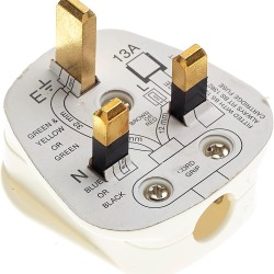 WhiteFused Plug -UK 3Pin-13Amp WhiteFused Plug -UK 3Pin-13Amp